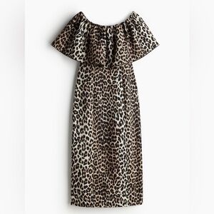 NWT H&M Off-the-shoulder dress